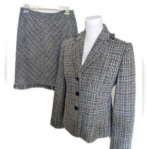 Apostrophe wool blend black/white  business suit - jacket & skirt - 6 petite